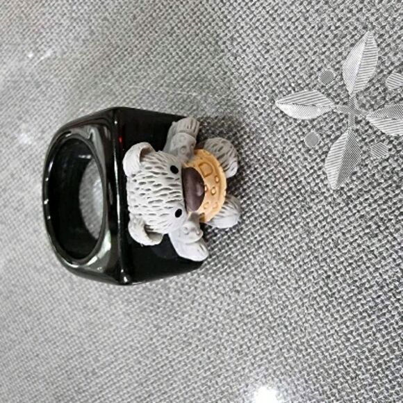 Teddy Bear Chunky Resin Statement Ring - Picture 6 of 10